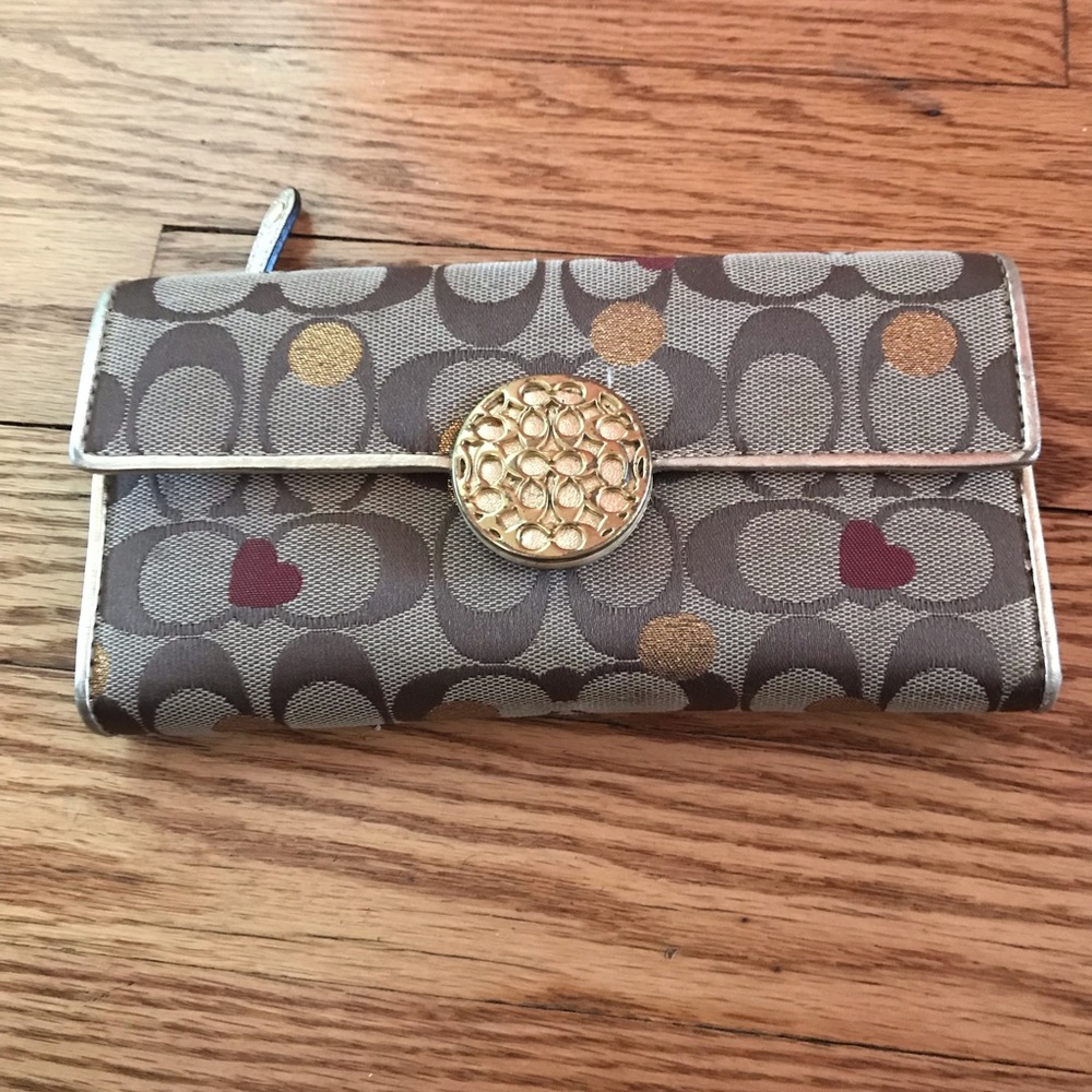 Coach brown snap close wallet